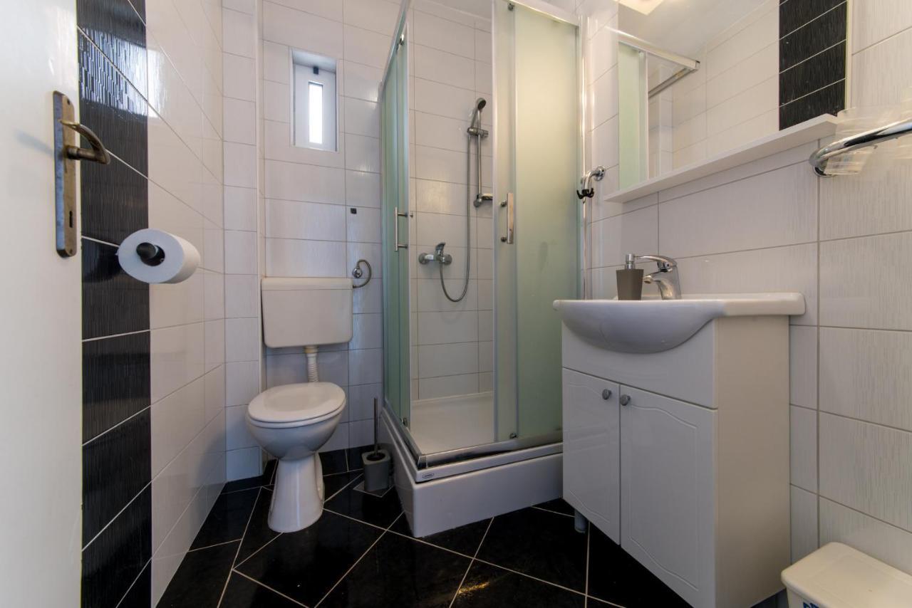Apartments Niko Promajna Kültér fotó
